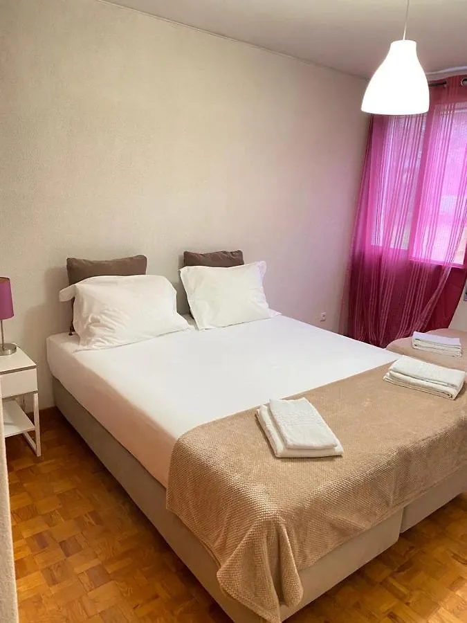 Duplex Proximo Do Aeroporto Lisboa Apartment